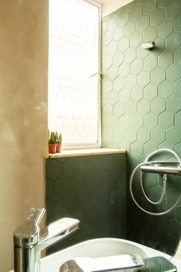 Mosaics Central Studio Apartm With Acropolis View Athens Exterior photo